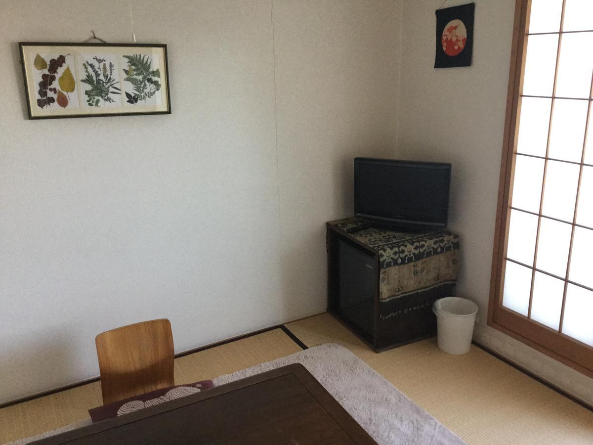 Chiisana Hotel Hanaikada Ито Екстериор снимка