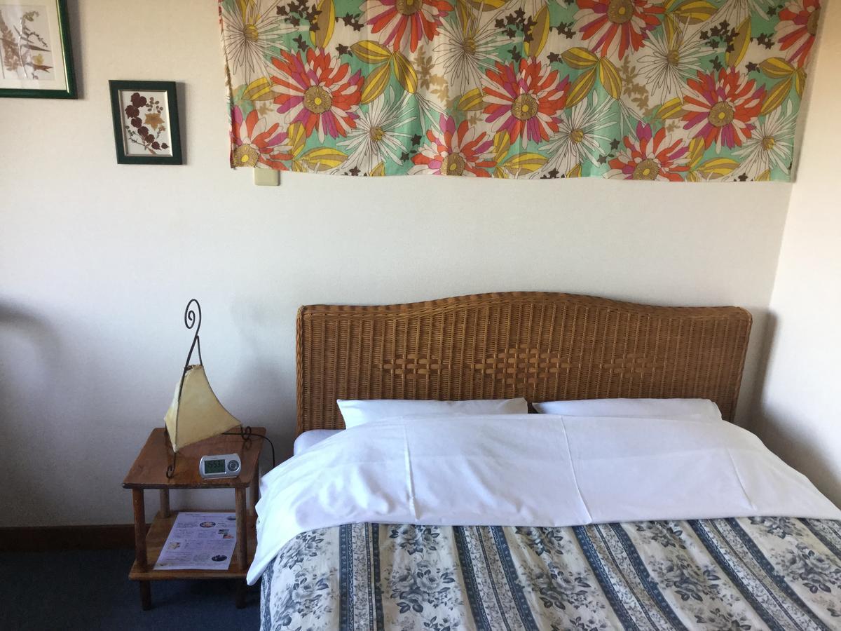 Chiisana Hotel Hanaikada Ито Екстериор снимка