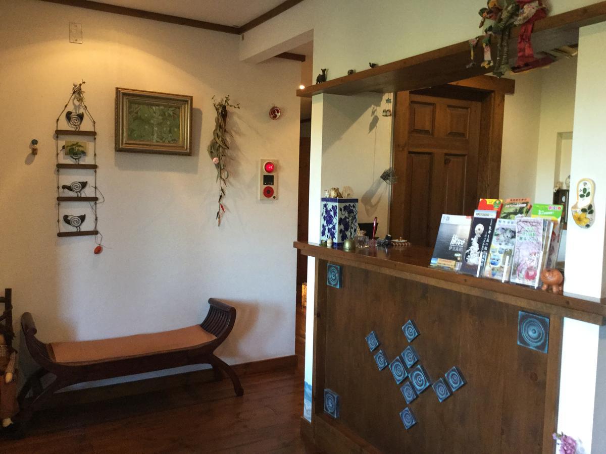 Chiisana Hotel Hanaikada Ито Екстериор снимка
