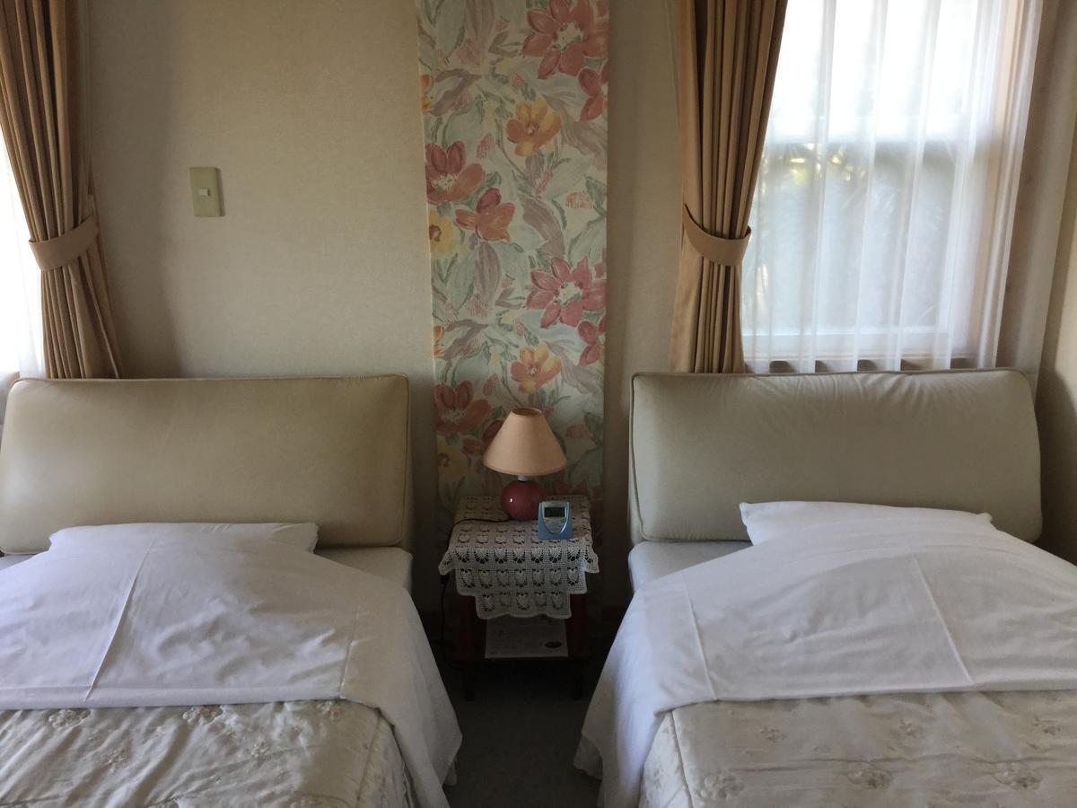 Chiisana Hotel Hanaikada Ито Екстериор снимка