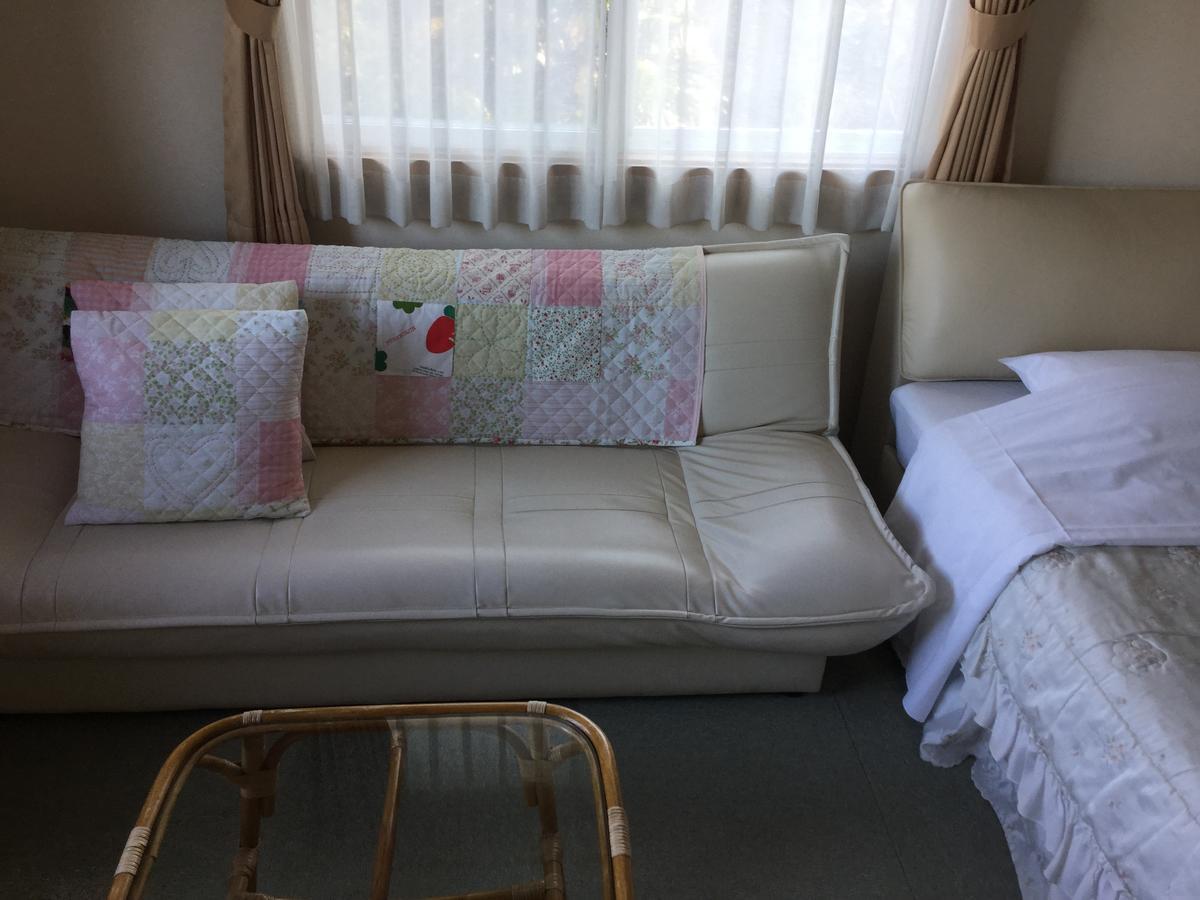Chiisana Hotel Hanaikada Ито Екстериор снимка